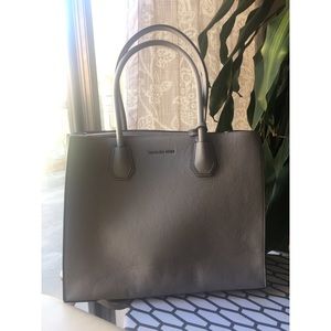 Mercer Extra-Large Leather Tote